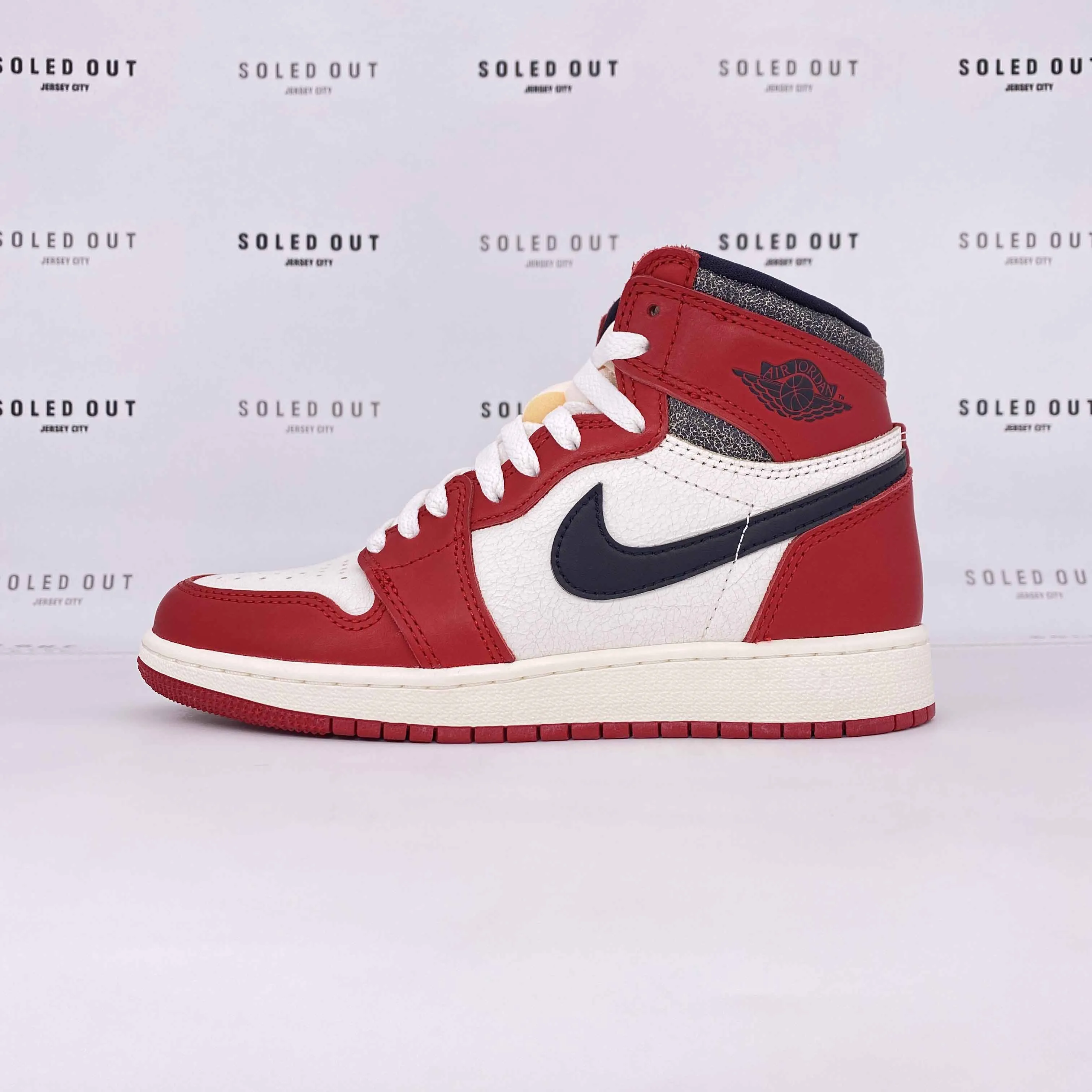 Air Jordan 1 Retro High OG Lost And Found 2022 New Size 7