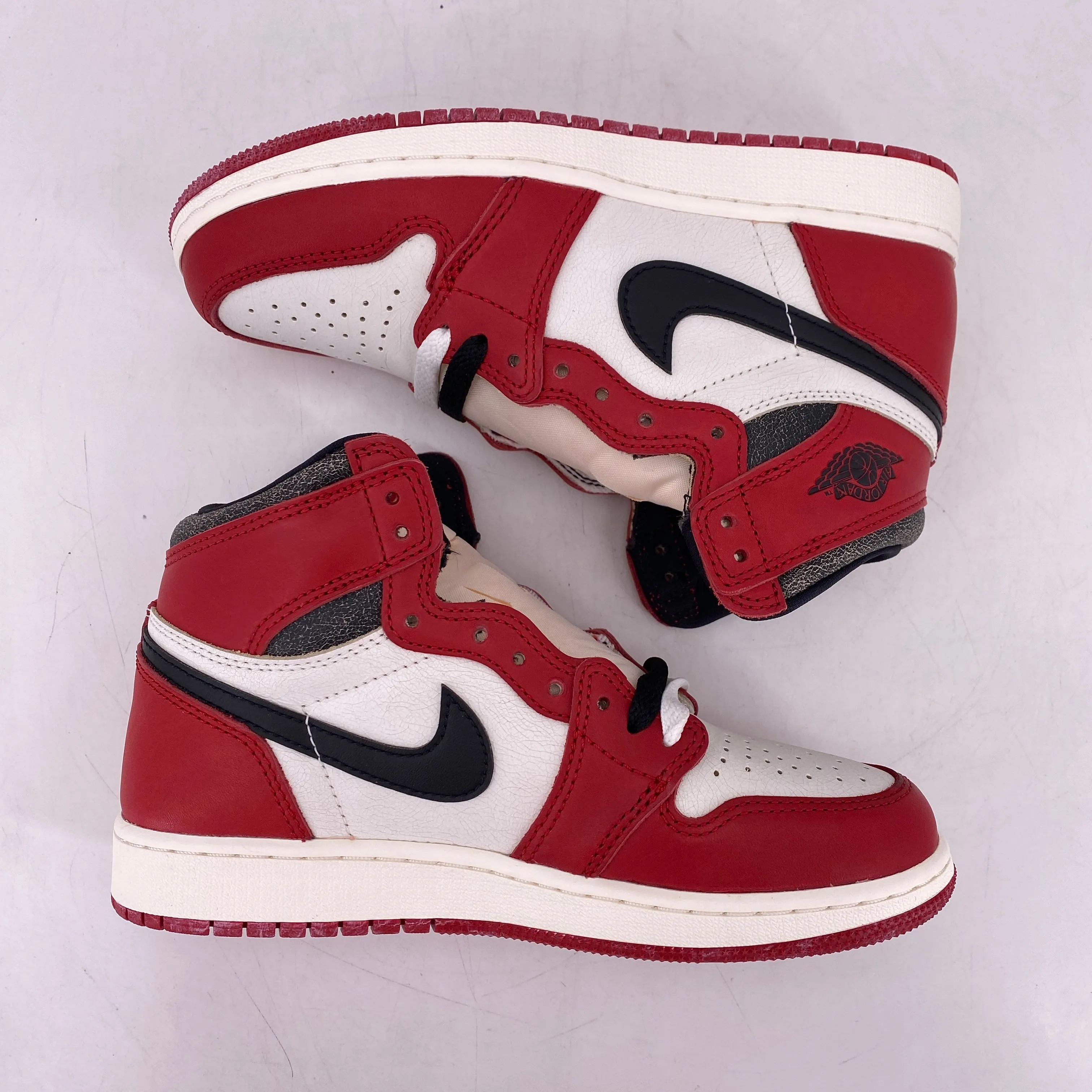 Air Jordan (GS) 1 Retro High OG Lost And Found 2022 New Size 4Y