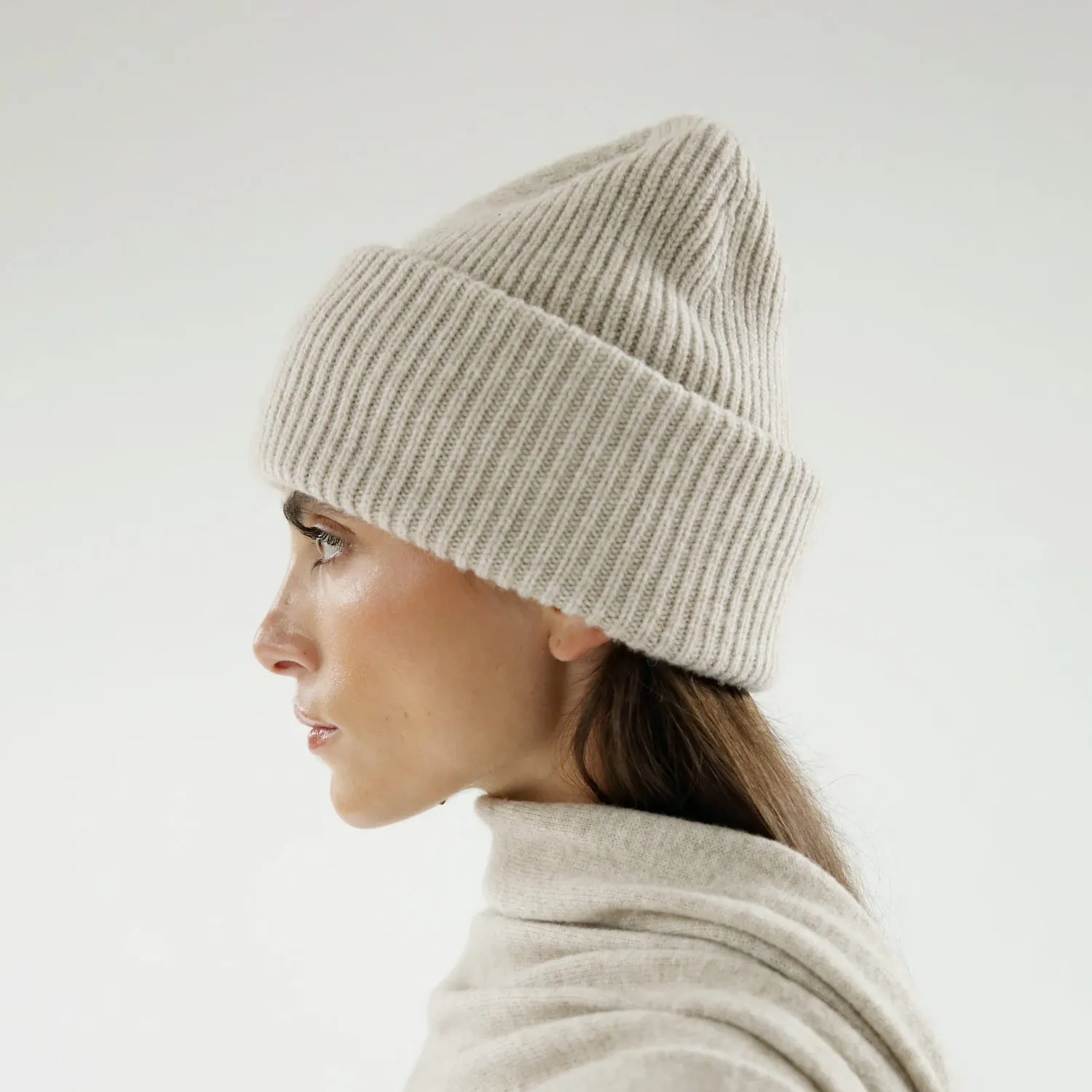 Almada Label RUBY BEANIE, Taupe 