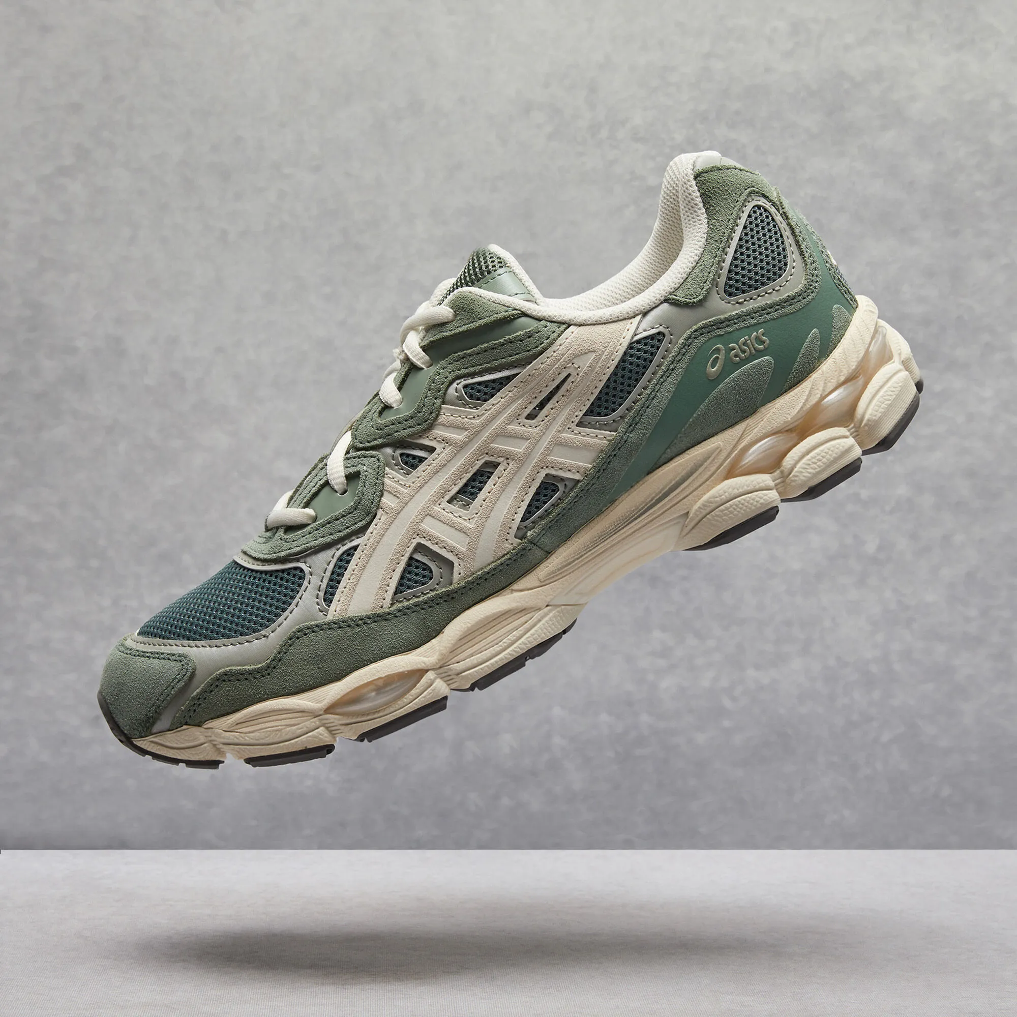 ASICS GEL-NYC Shoes