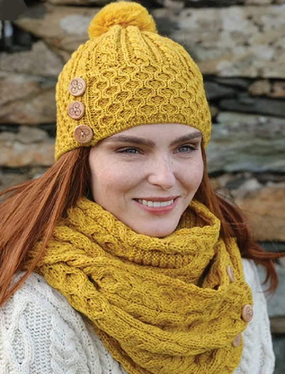 A‎ran‎ Snood Scarf with Butto‎‎ns