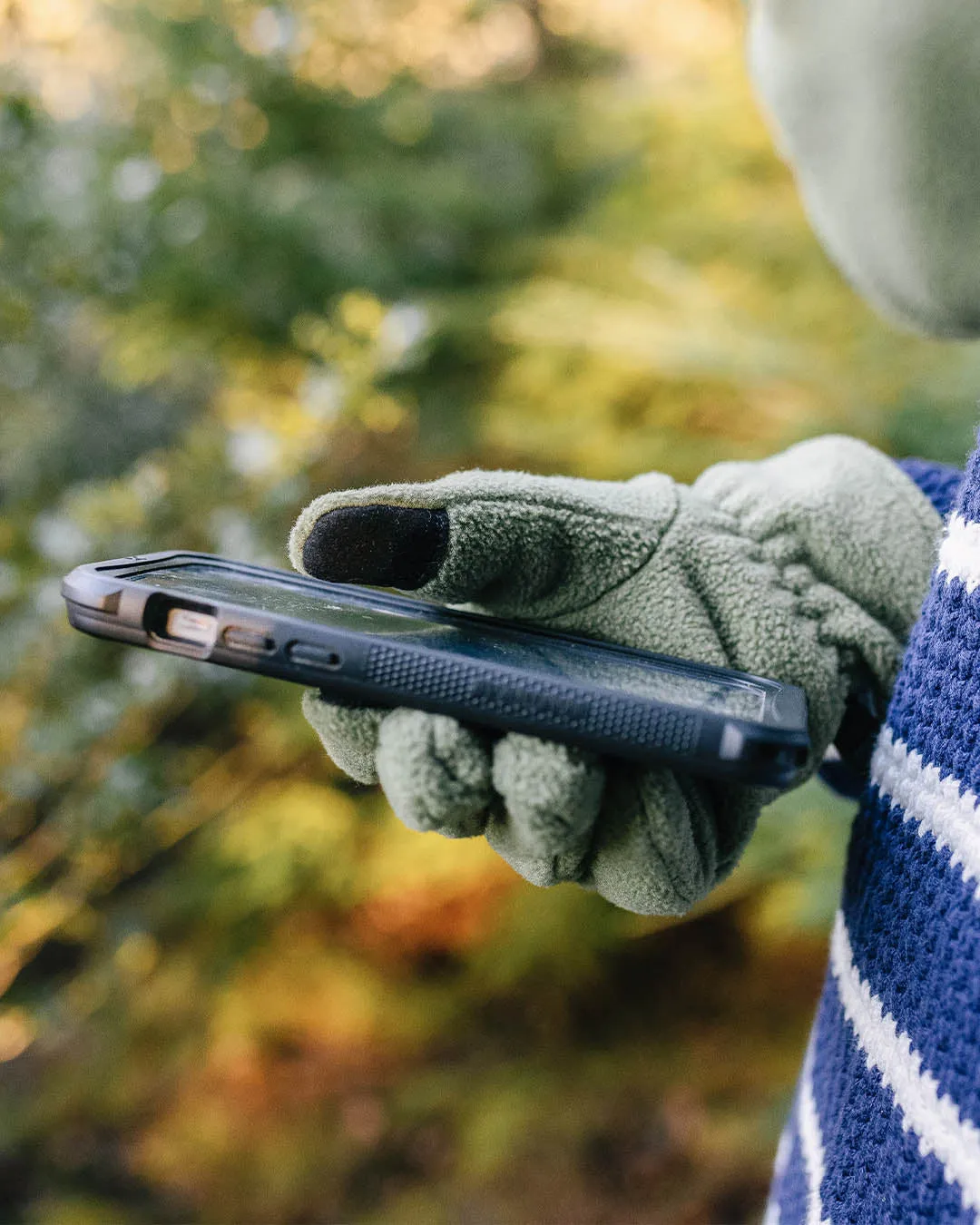 Daytrip Recycled Polar Fleece Touch Screen Gloves - Khaki