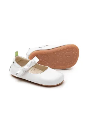 Dorothy - Patent White