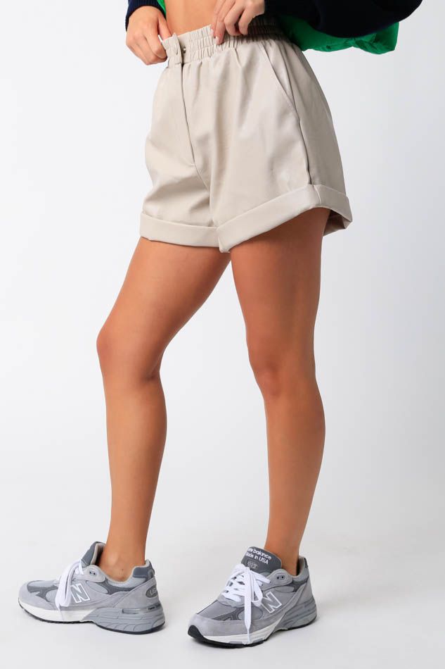 KALA FAUX LEATHER SHORT