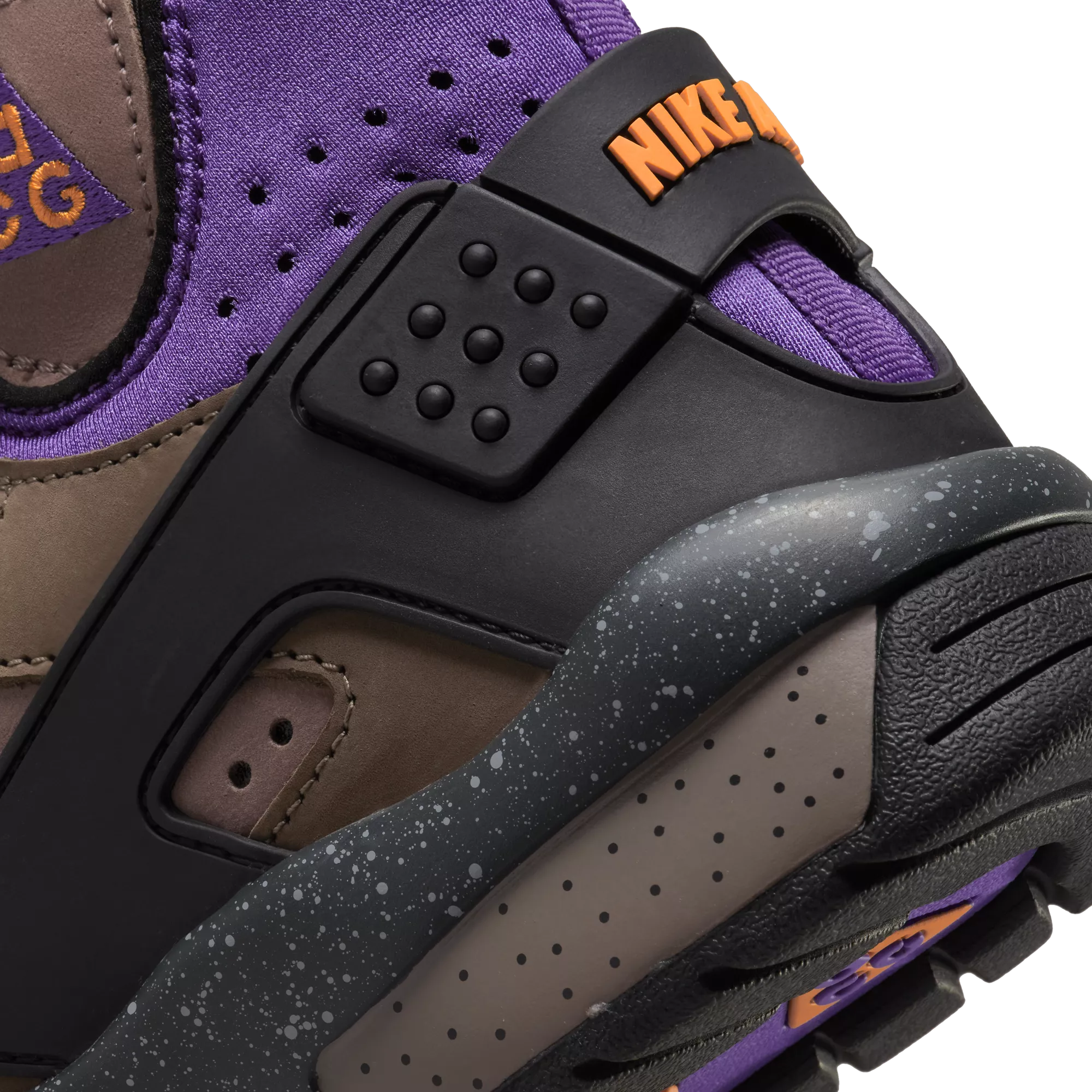 NIKE ACG AIR MOWABB