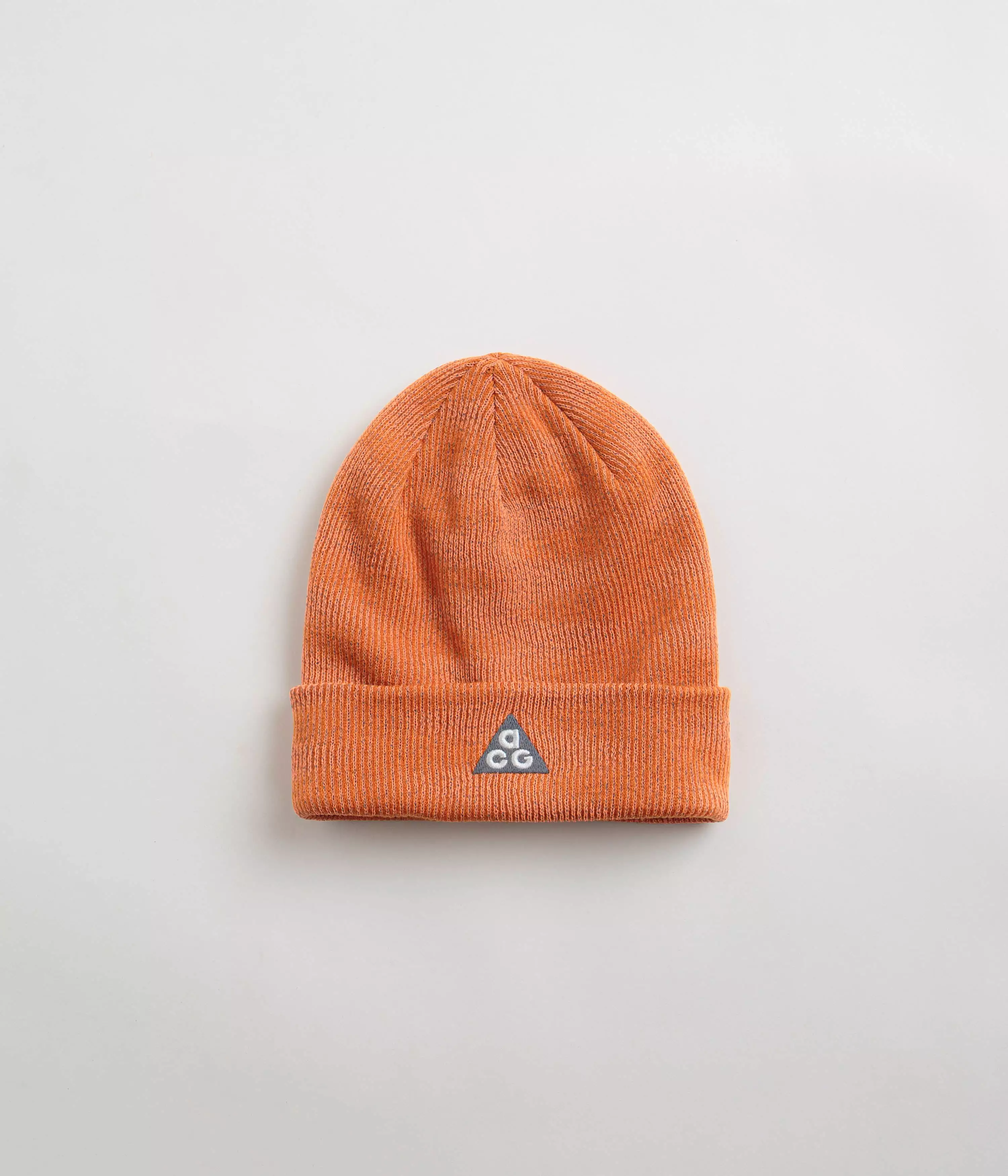 Nike ACG Peak Beanie - Campfire Orange / Total Orange