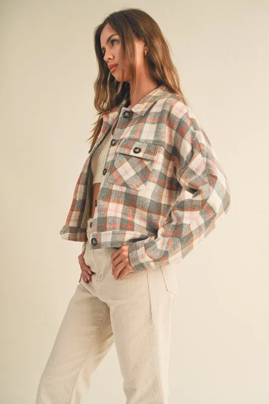 PLAID POCKET CROP JACKET