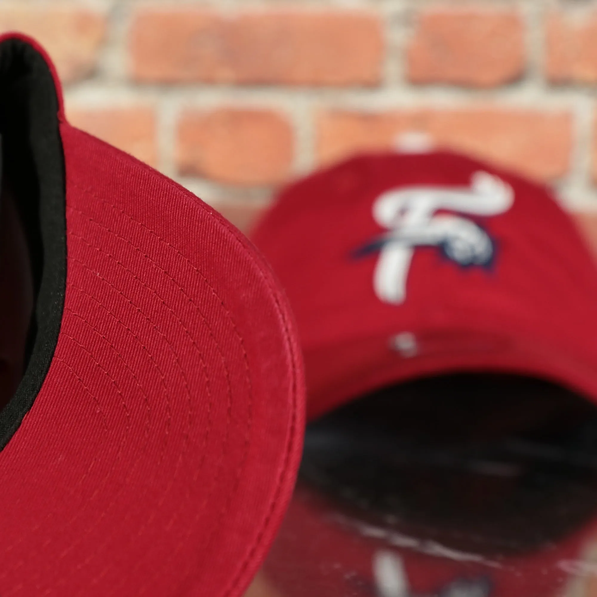 Reading Fightin Phils MiLB Red bottom | Red 9Twenty Youth Dad Hat