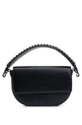 Shoulder bag in faux leather with chain-trimmed strap