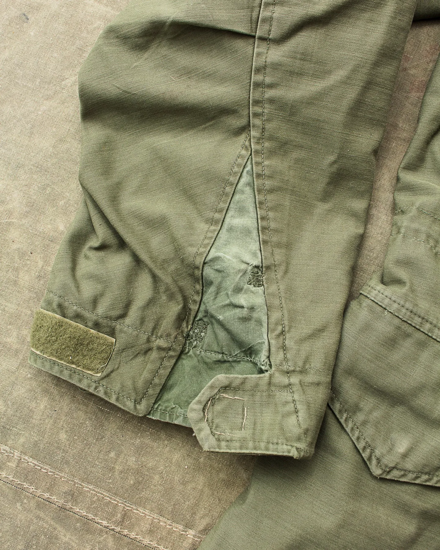 Vintage 1968 M-65 US Army Field Jacket Size XS Regular